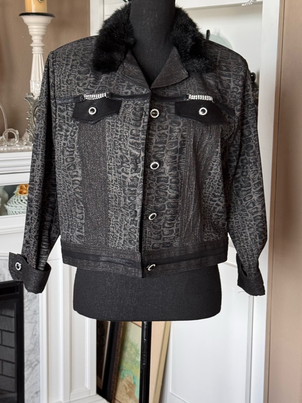 Vintage Nancy Bolen Black Faux Fur Collar Jacket